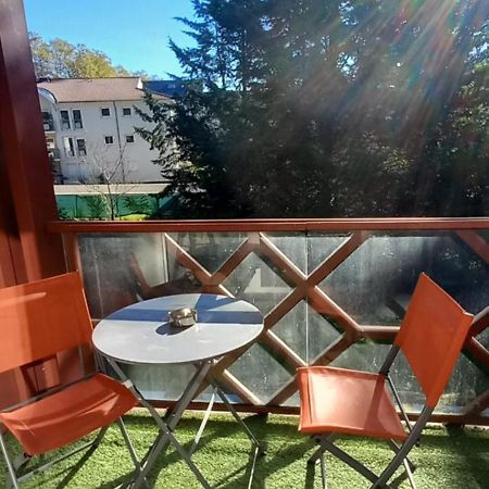 Le Petit Park-Studio-Terrasse- Piscine-Wifi Fibre Apartment Pau Exterior photo